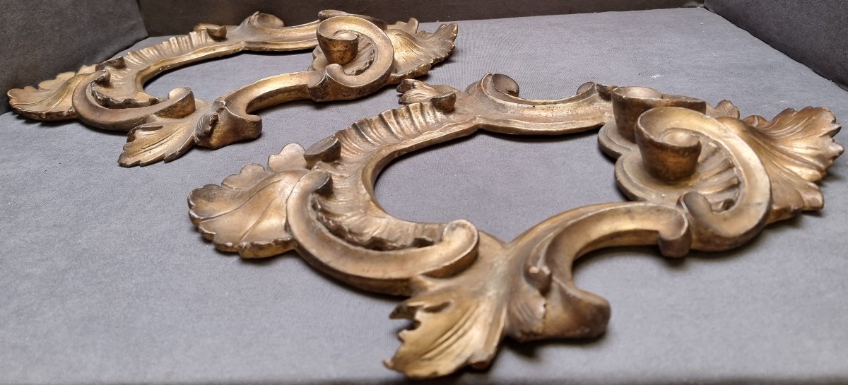 PAIRE DE CADRES EN BOIS SCULPTÉ ET DORÉ – FIN DU XIXe SIÈCLE-photo-3