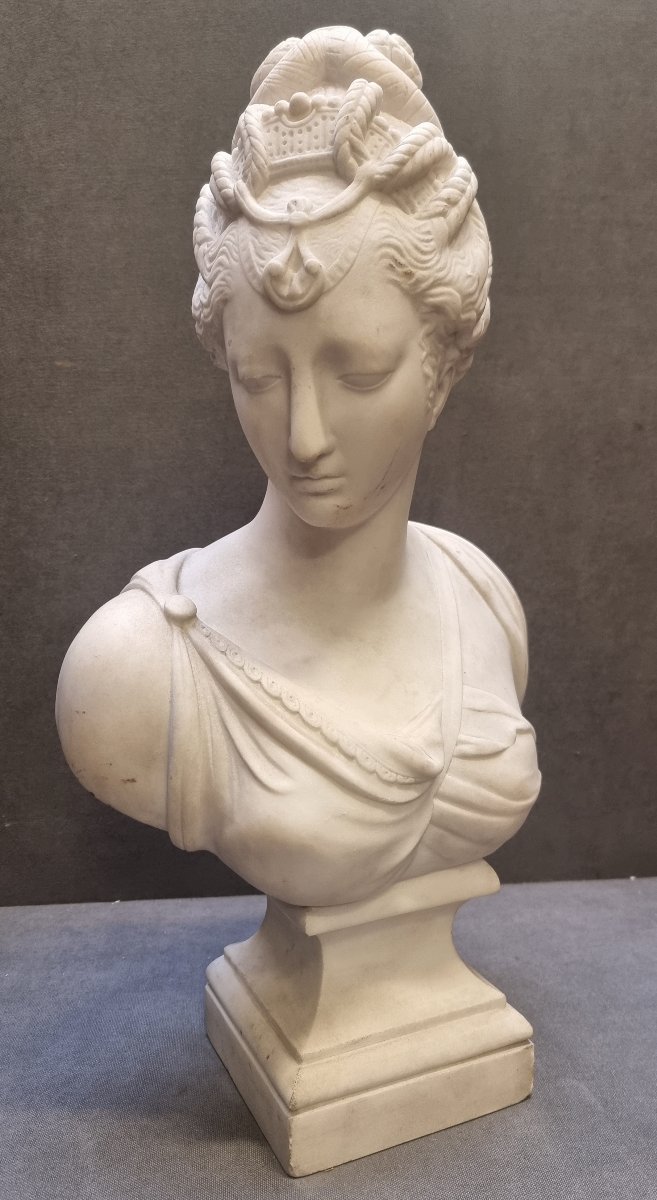 SCULPTURE EN MARBRE - BUSTE DE DIANE DE POITIER - XIXe SIÈCLE