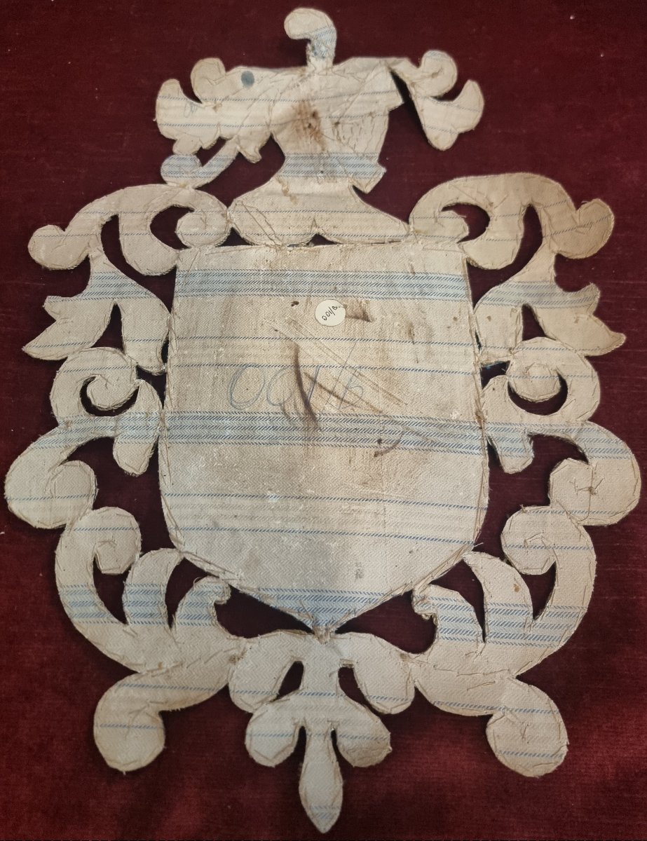 Armoiries brodées en tissu - Italie - XIXe siècle-photo-1