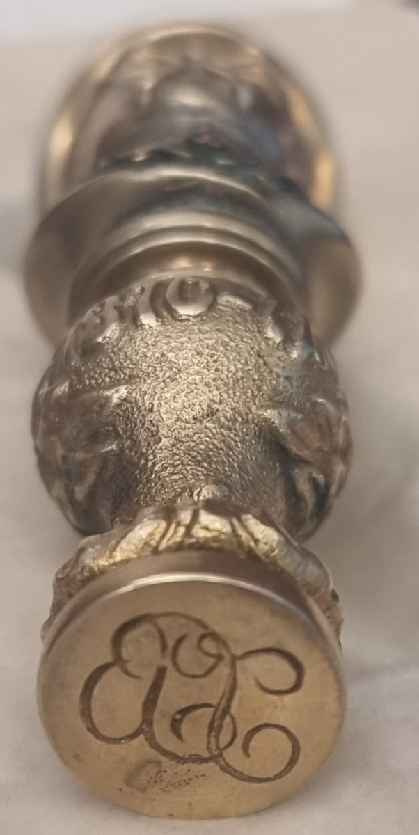 POINÇON EN ARGENT VERMEIL - FABERGE - SECONDE MOITIÉ DU XXe SIÈCLE-photo-2