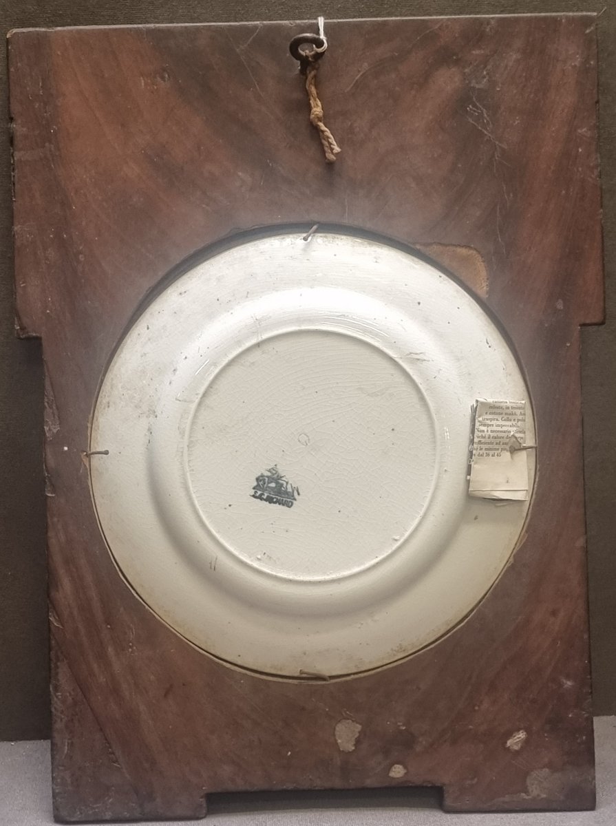 Hand-painted Porcelain Plate - S.c. Richard - Calabrian Fisherman - F. Cristini - 1930s-photo-1