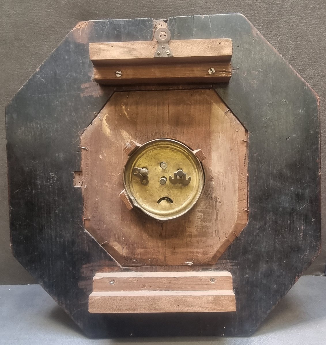 Horloge en bronze commémorant le jubilé de Léon XIII (1900),  cadre flamand XVIIe siècle-photo-1