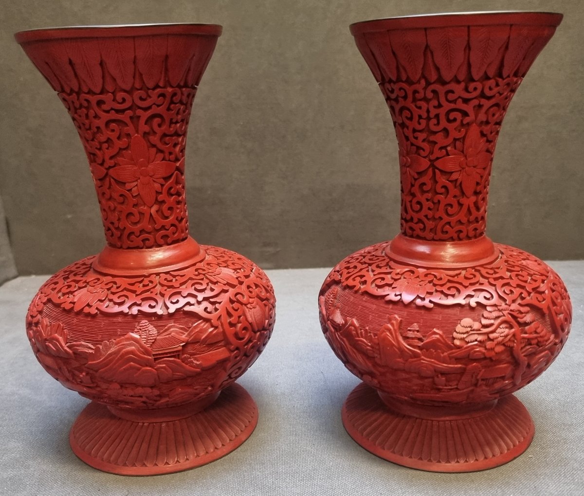 Pair Of Chinese Vases In Red-lacquered Brass - 1970s-photo-3