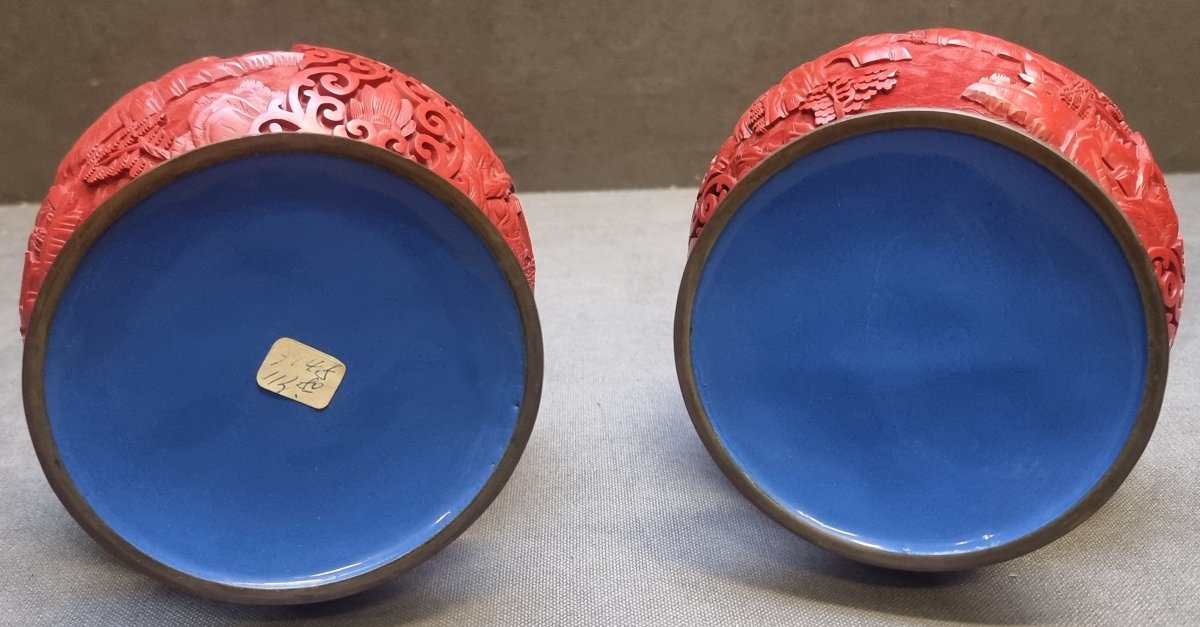Pair Of Chinese Vases In Red-lacquered Brass - 1970s-photo-1