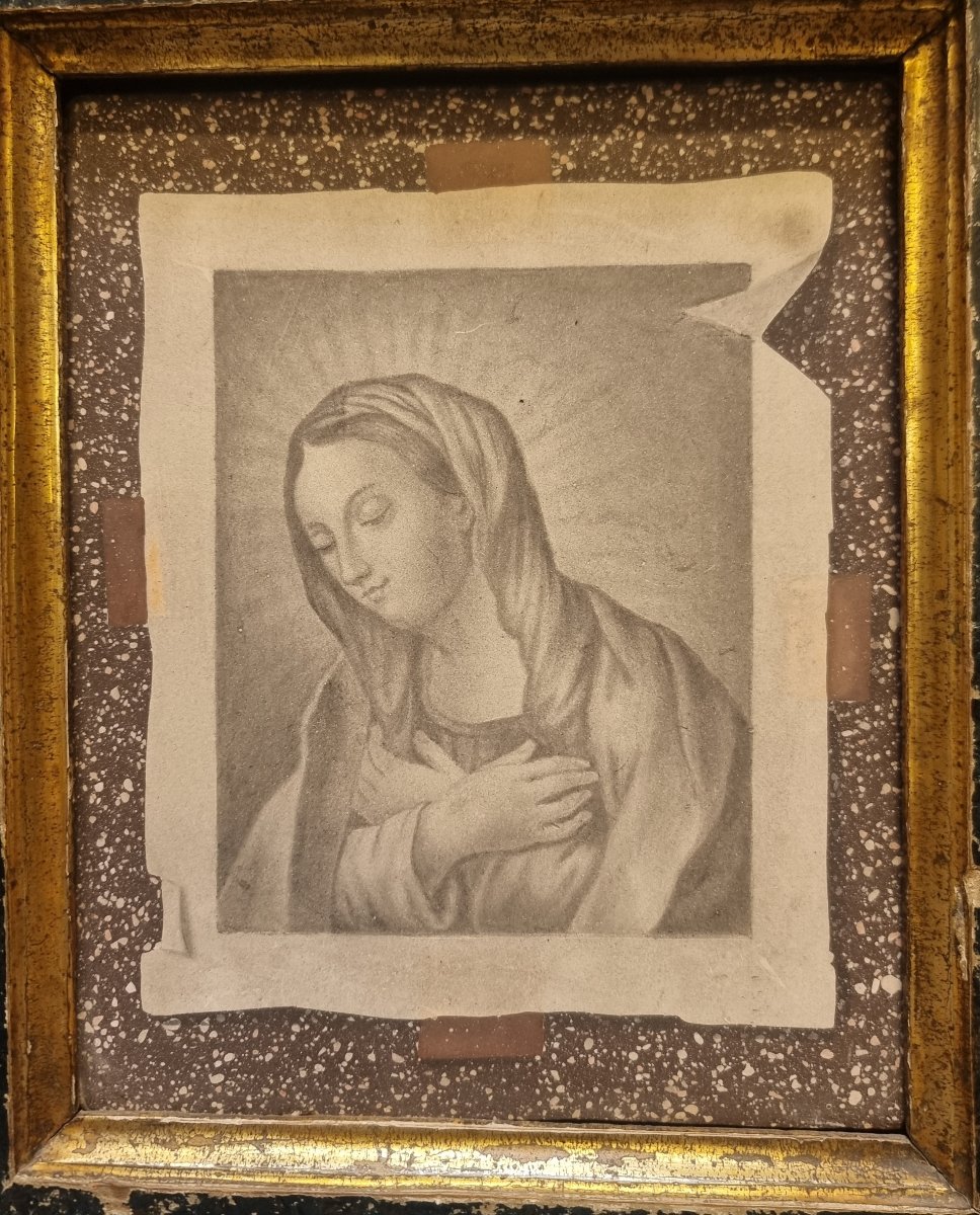 Plaque en scagliola représentant la Vierge, montée sur un socle en porphyre -photo-3