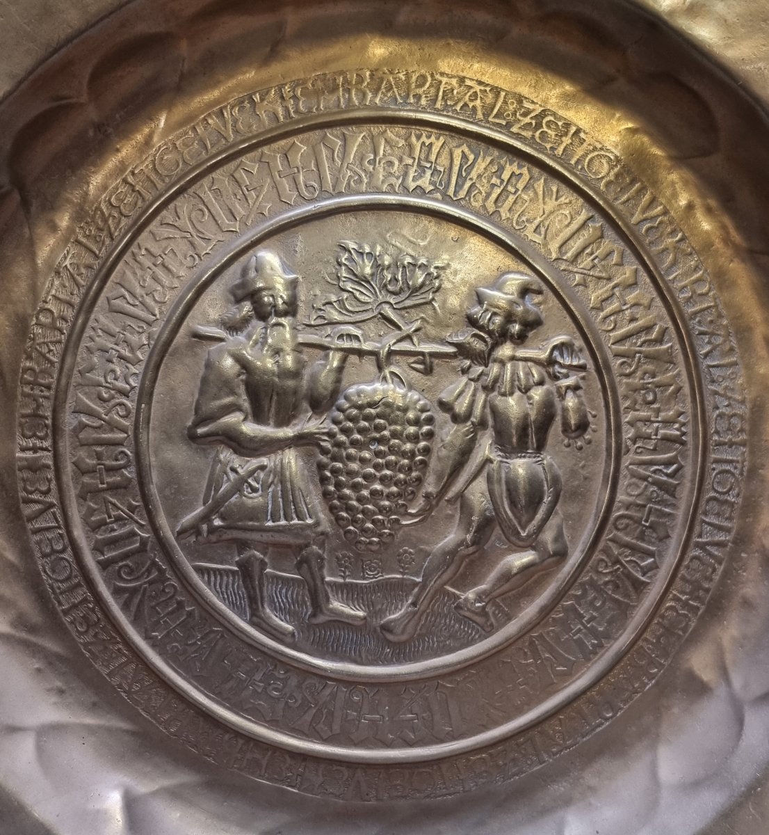 Brass Alms Box - Fiandre, 16th Century  - Gothic Inscription-photo-2