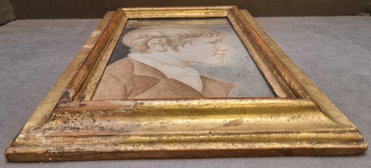 Dessin de garçon (début du XIXe siècle) – Cadre ancien du XVIIe siècle-photo-2