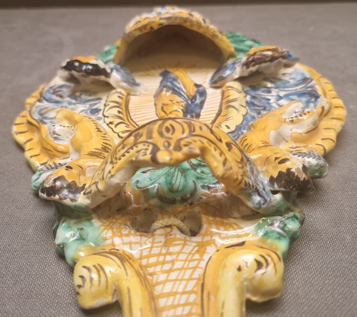 Maiolica Holy Water Font - Late 17th Century - Southern Italy-photo-2