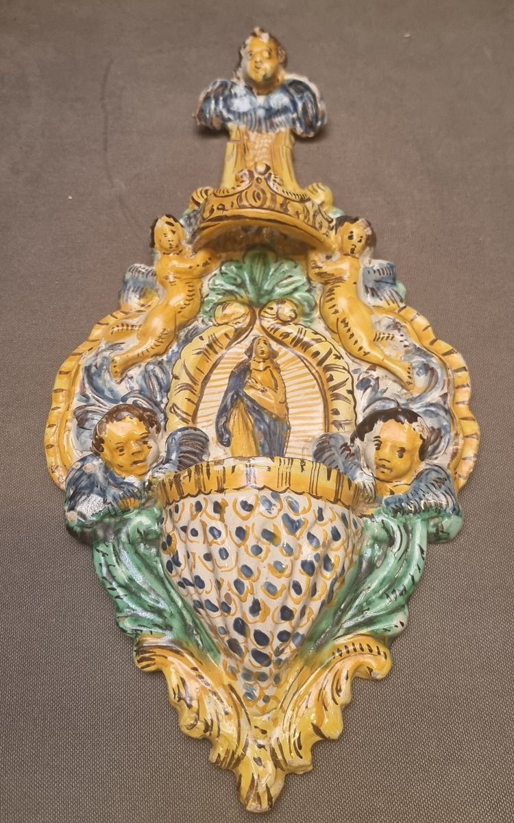 Maiolica Holy Water Font - Late 17th Century - Southern Italy