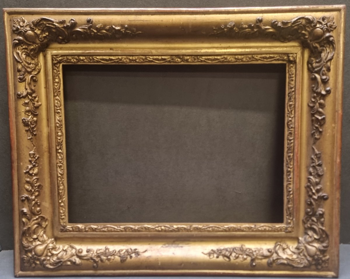 CADRE DORÉ À L'OR FIN - ÉPOQUE LOUIS-PHILIPPE, Centre de l'Italie, milieu du XIXe siècle