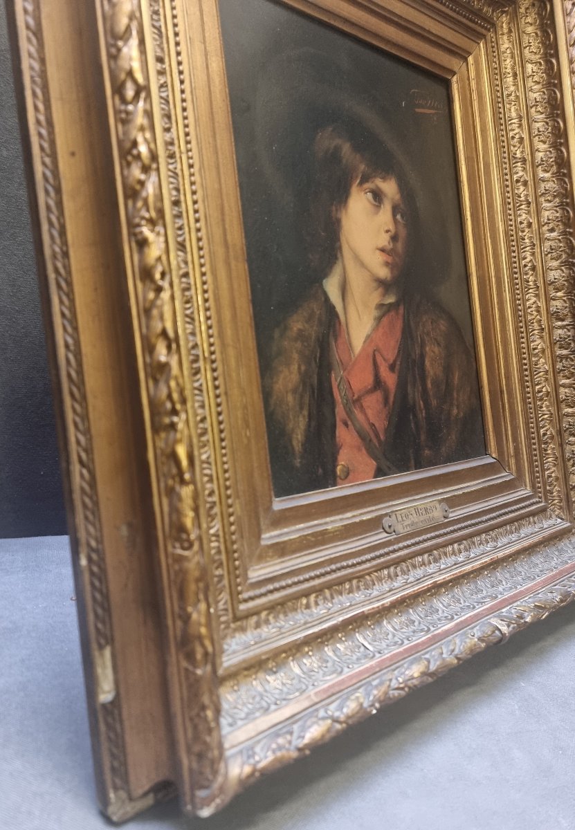Peinture à l'huile sur panneau d'acajou – Portrait de garçon « Triste exilé » par Léon Herbo -photo-1