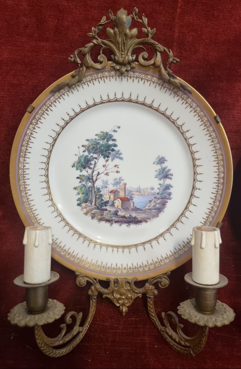 Paire d'appliques en bronze avec coupelles en porcelaine peinte (Ginori) – début du XXe siècle-photo-3