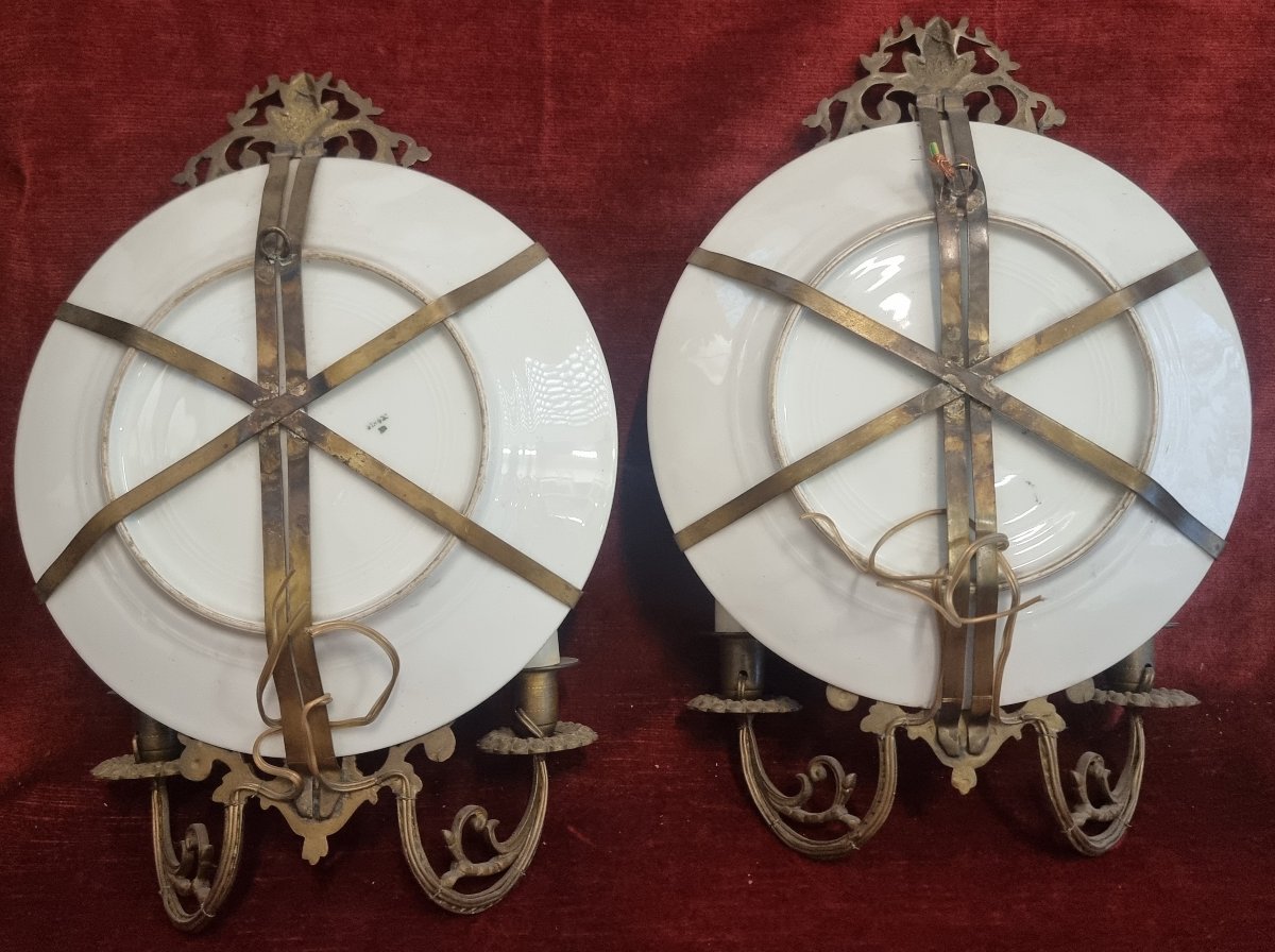 Paire d'appliques en bronze avec coupelles en porcelaine peinte (Ginori) – début du XXe siècle-photo-4