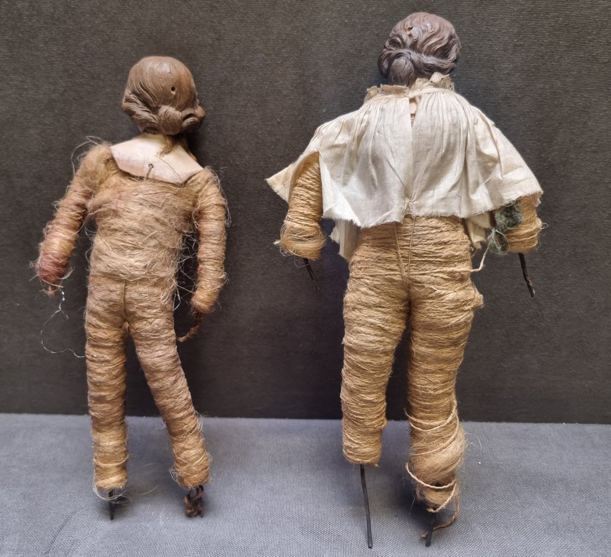 Two Neapolitan Nativity Scene Figurines—terracotta Heads With Glass Eyes—  —early 1800s-photo-2