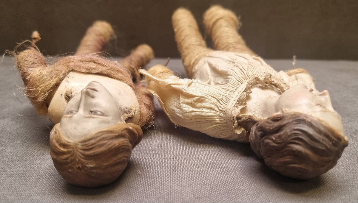 Two Neapolitan Nativity Scene Figurines—terracotta Heads With Glass Eyes—  —early 1800s-photo-1