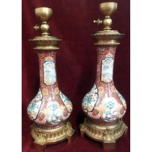 PAIRE DE LAMPES DE TABLE  En bronze et porcelaine peinte  - Époque Napoléon III