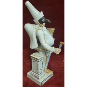 Painted Porcelain Pulcinella Figurine - Meissen - Early 20th Century