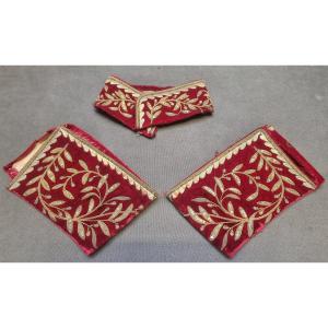 Embroidered Fabric Collar And Cuffs - First Half Of The 19th Century
