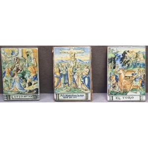 3 Painted Maiolica Tiles Depicting Martyrs - Central Italy - Late 16th Century