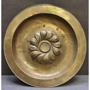 Brass Alms Box - Fiandre, 16th Century