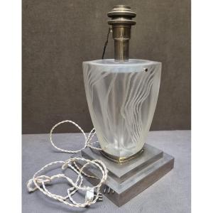 Lampe de table en pâte de verre et acier chromé – Manufacture française, années 1960