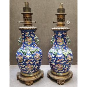 Paire de lampes de table en porcelaine chinoise et bronze doré – France, époque Napoléon III