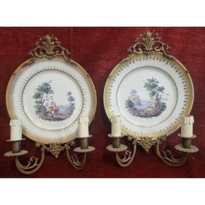 Pair Of Bronze Wall Sconces With Painted Porcelain Plates (ginori) - Early 1900s