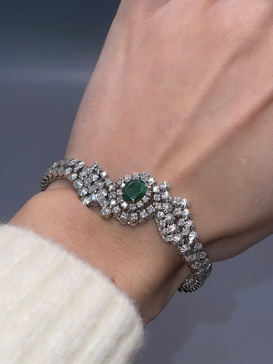 18 K White Gold Bracelet Set With A Tanzanian Emerald-photo-5