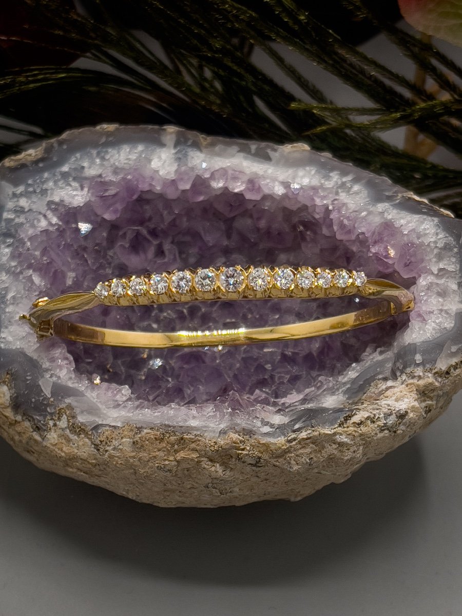 18 K Yellow Gold Rigid Bracelet Set With Brilliant Cut Diamonds-photo-3
