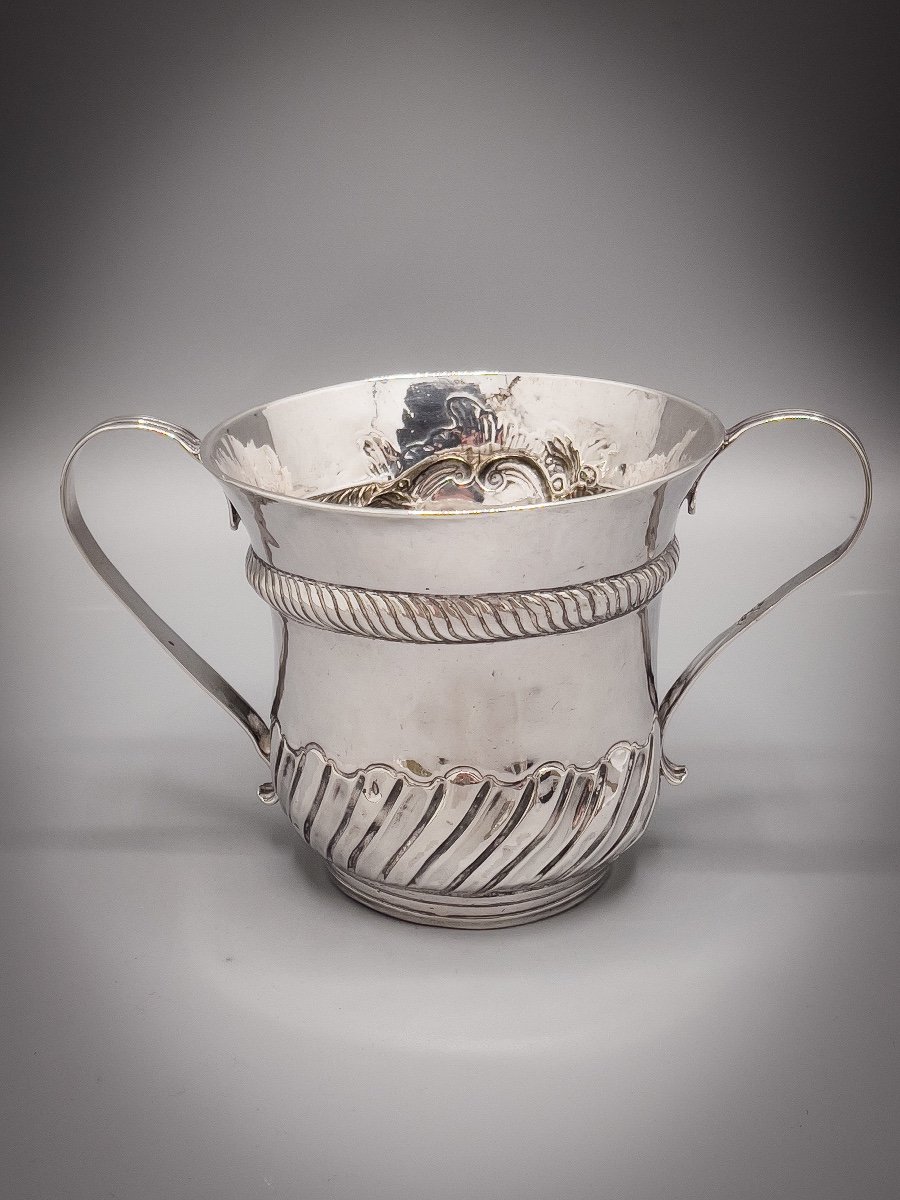 Porringer London 1742 John Beard-photo-3