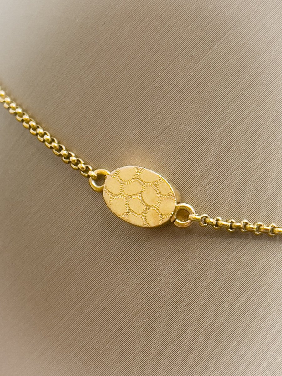 Elegant “drapery” Type Necklace In 18k Gold-photo-1