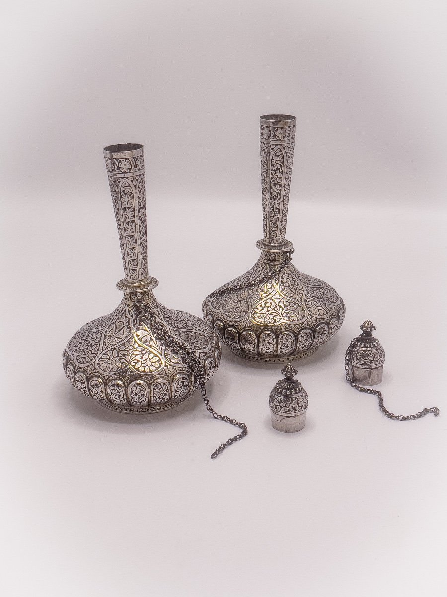 Pair Of Perfume Bottles For Rose Water In Sterling Silver-photo-2
