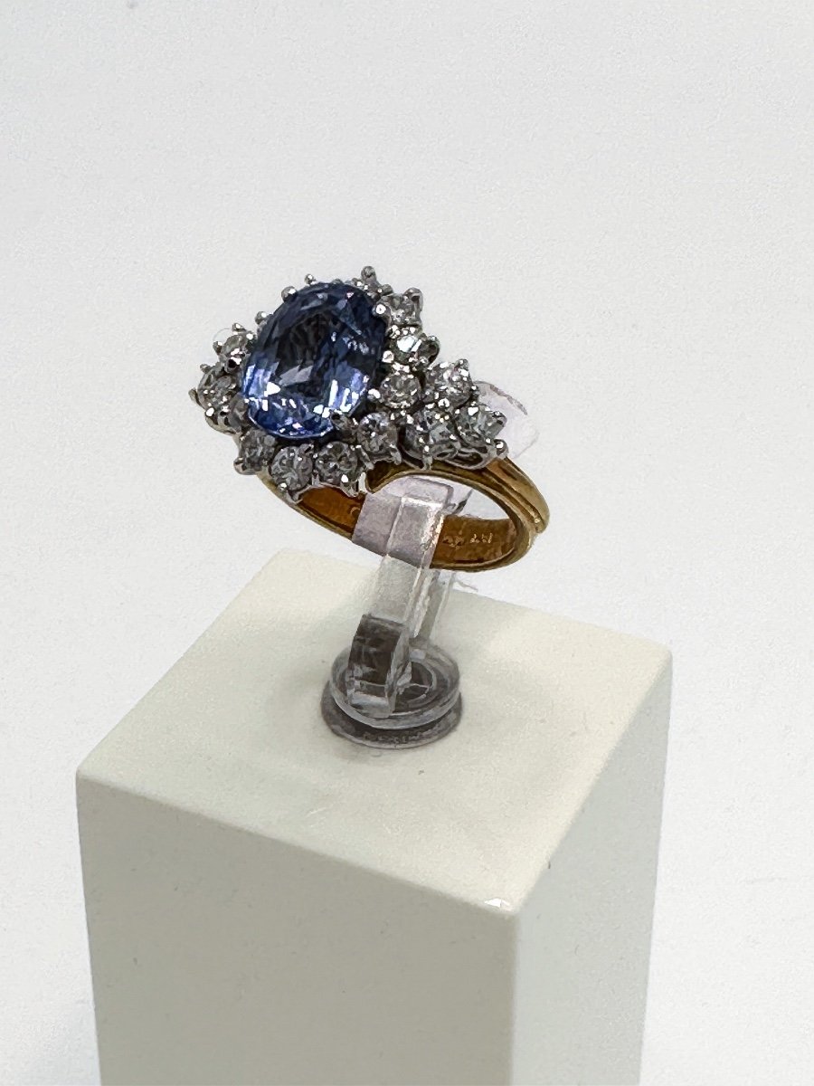 Vintage Ring, Year 70 In White Gold Set In Its Center With A Beautiful Sapphire-photo-3