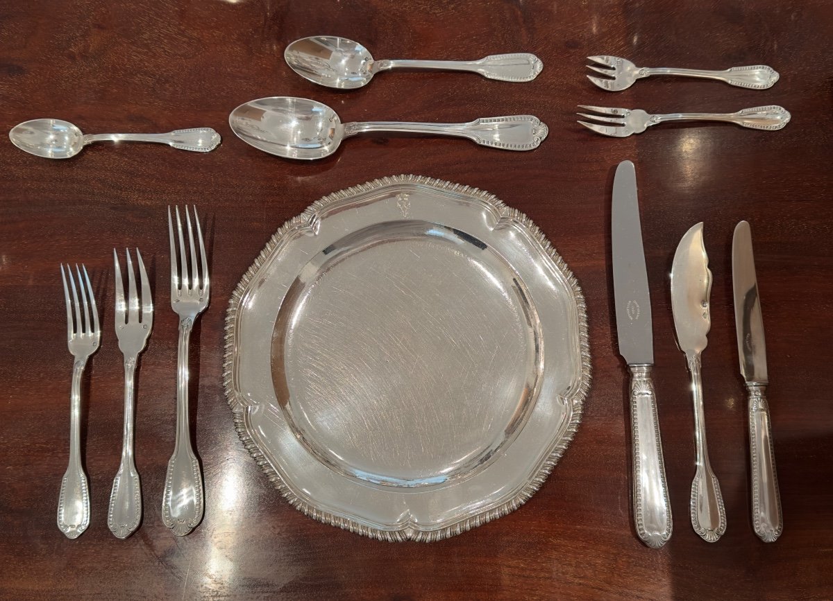 Boulanger Ménagère Pour 12 Personnes En Argent Masssif 950/1000