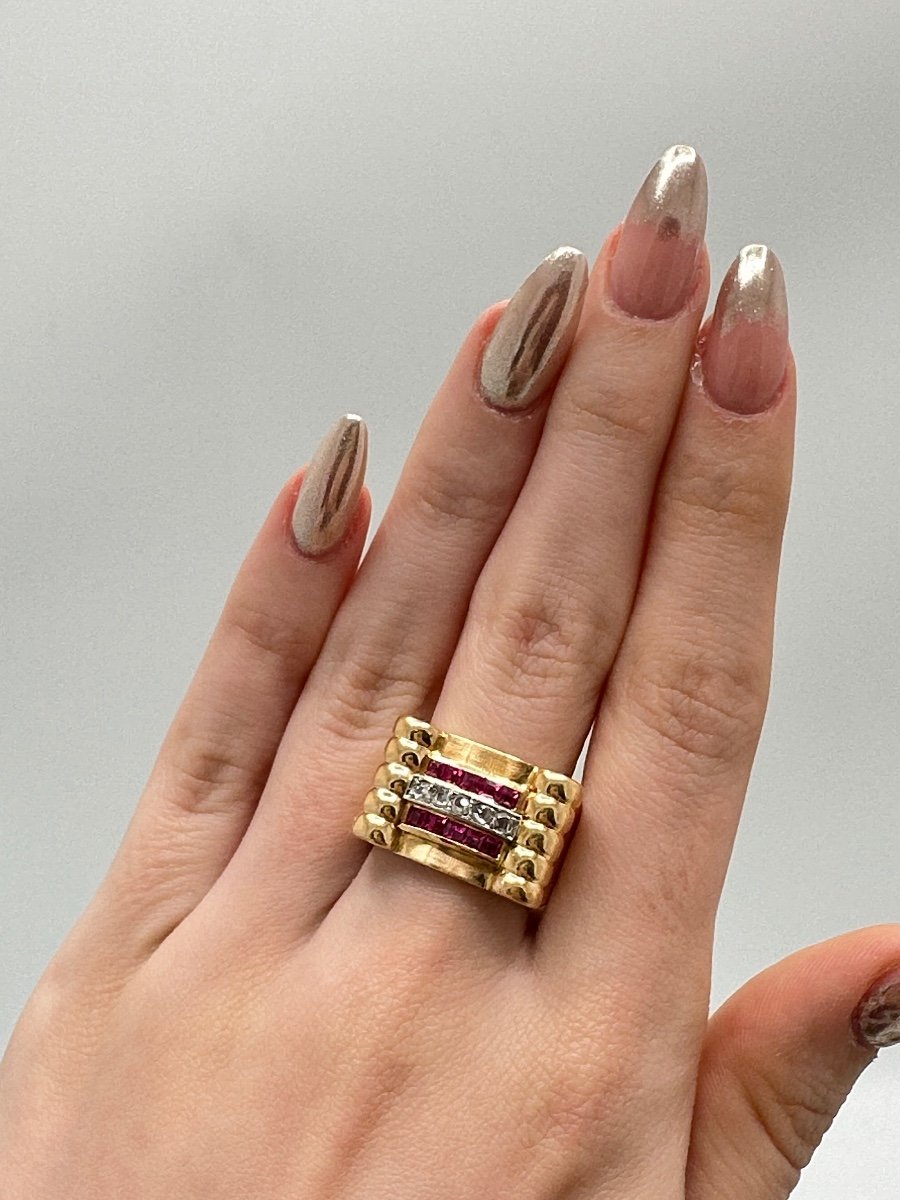 Tank Ring Set With 2 Lines Of Calibrated Rubies And A Line Of Rose-cut Diamonds-photo-2