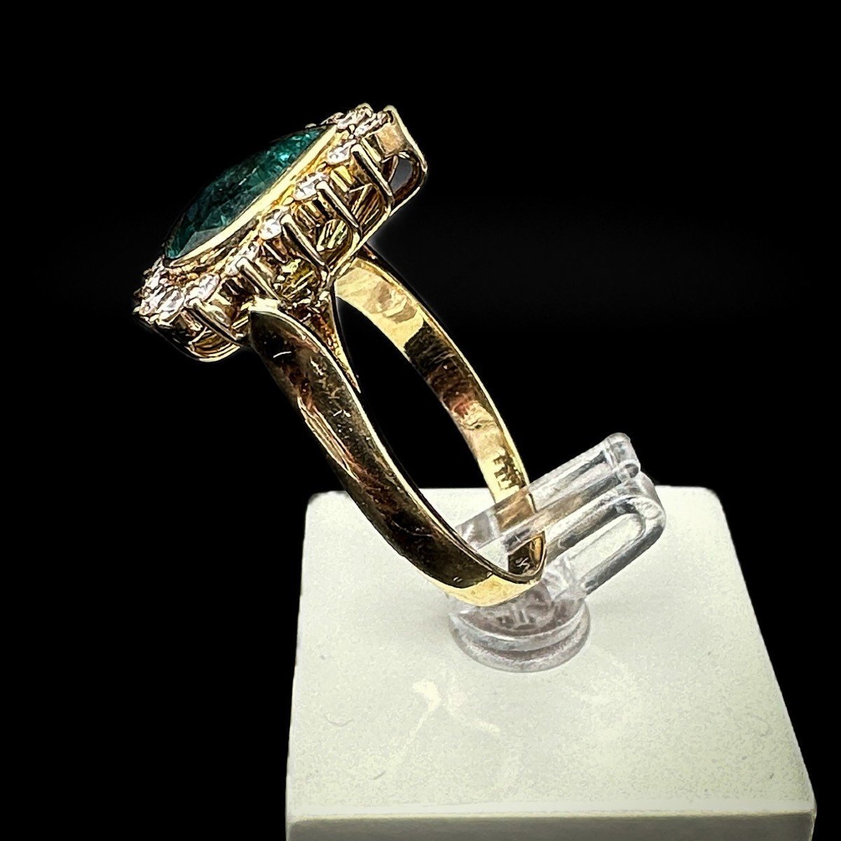 Emerald Ring-photo-4