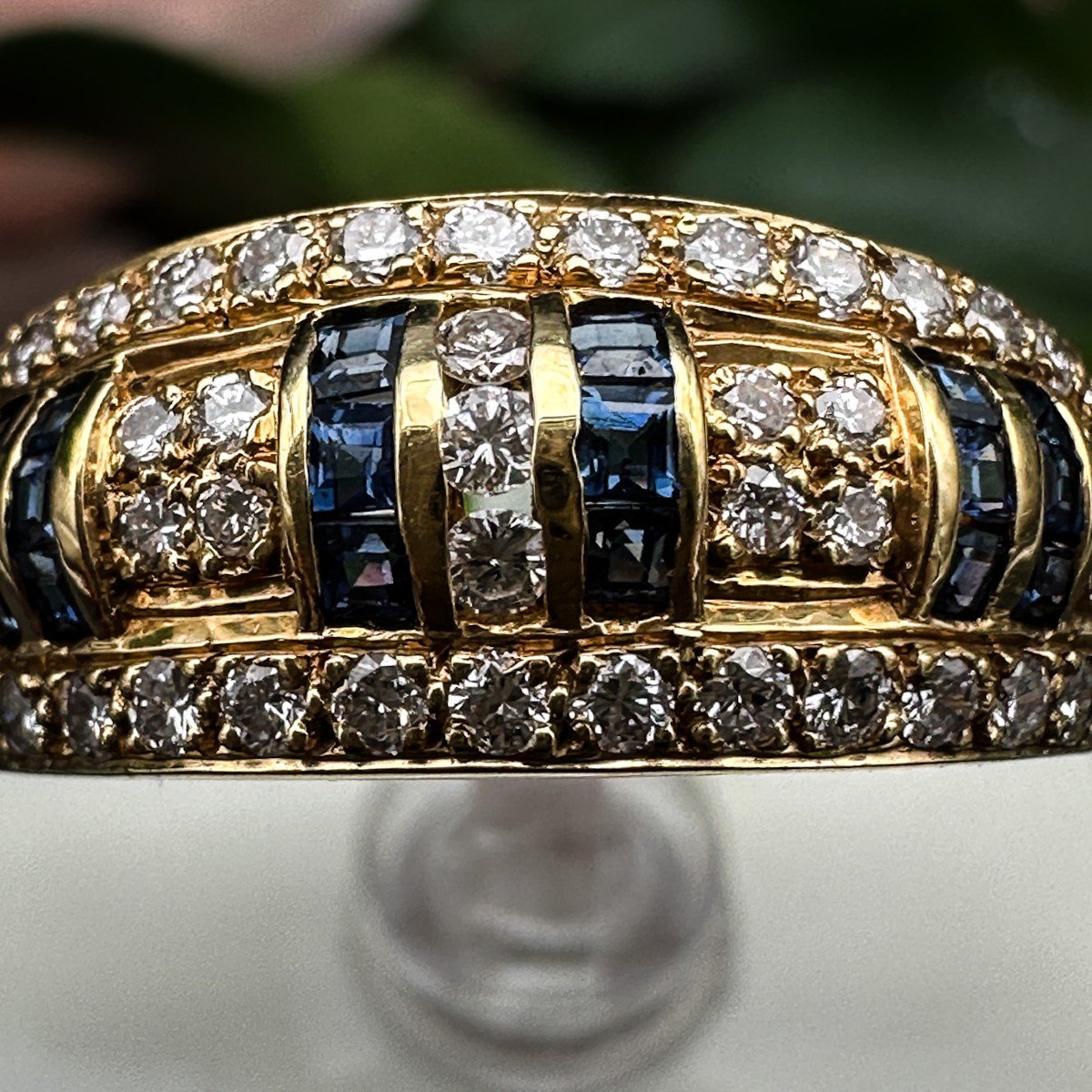 Vintage Ring In 18k Gold, Set With Sapphires And Diamonds-photo-2