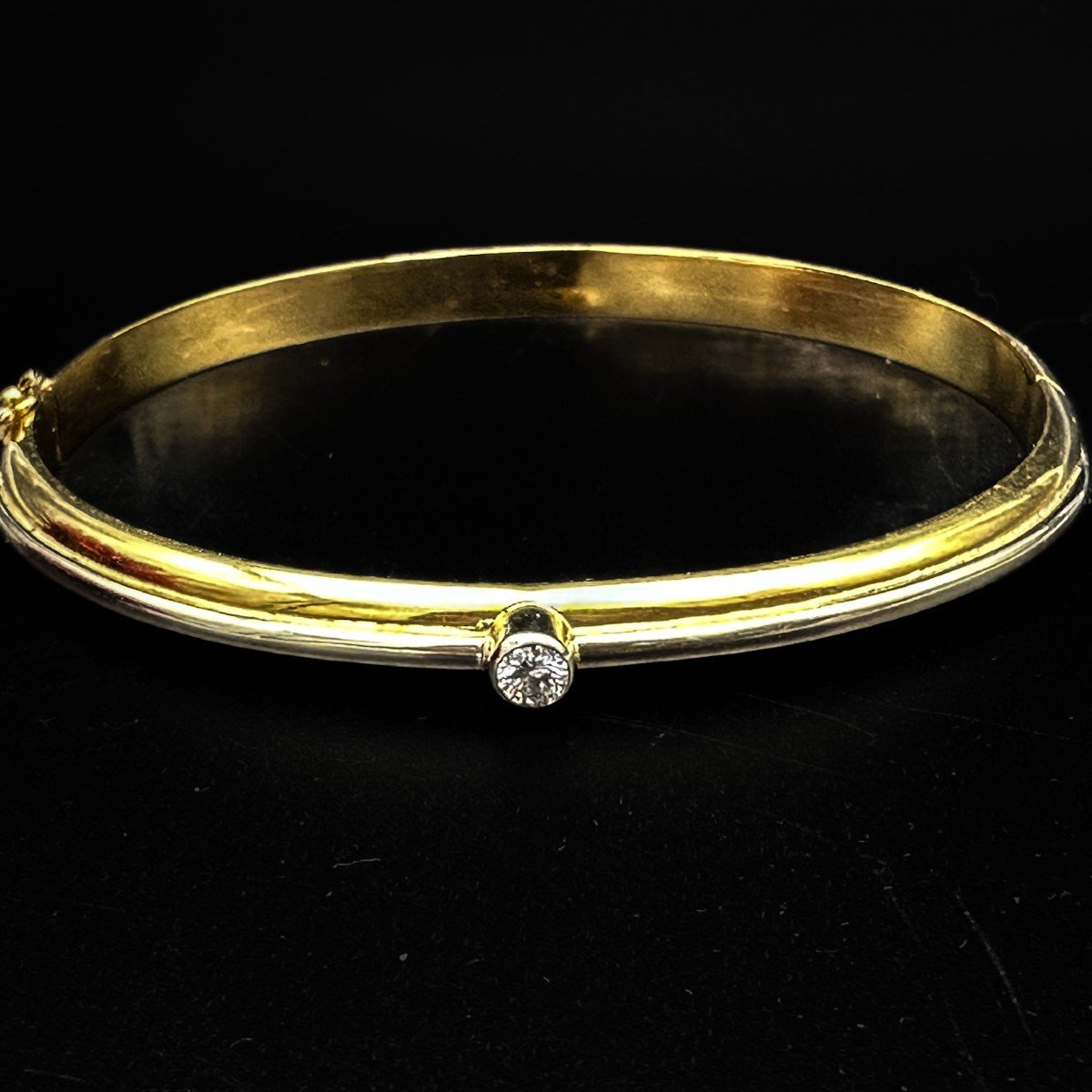 Bracelet Rigide En Or Jaune 18 Carats Et Diamants-photo-2