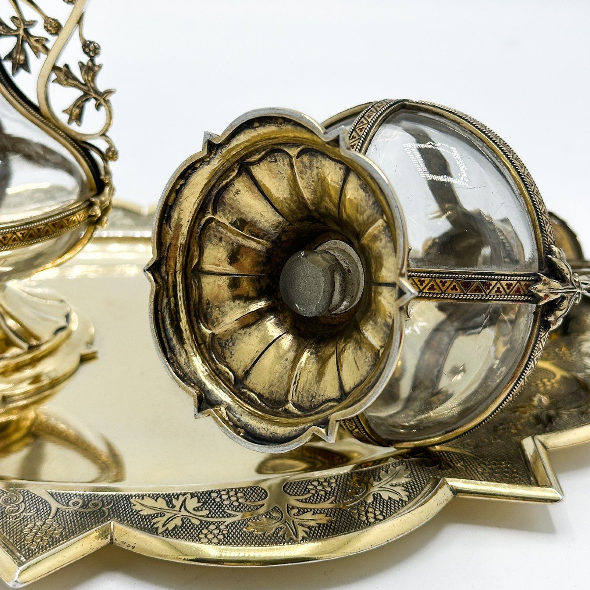 Splendid Pair Of Church Cruets On Silver Vermeil Tray-photo-8