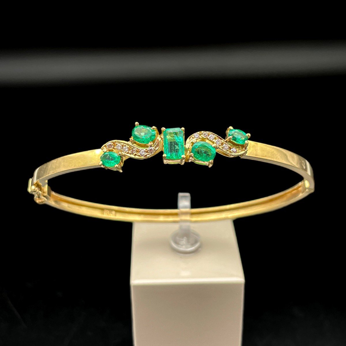 Vintage Emerald Marquise And Diamond Bracelet