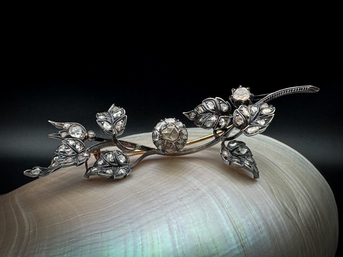 Brooch Called “trembleuse” Gold And Silver Set With Old “rose” Cut Diamonds-photo-2
