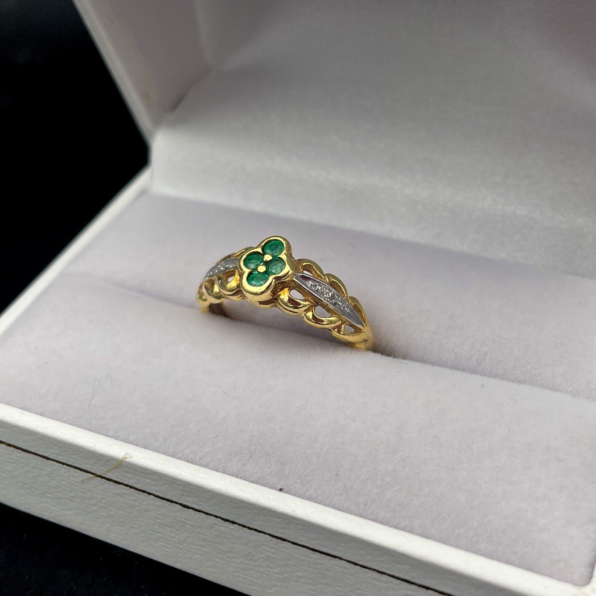 Emerald And Diamond Ring-photo-4