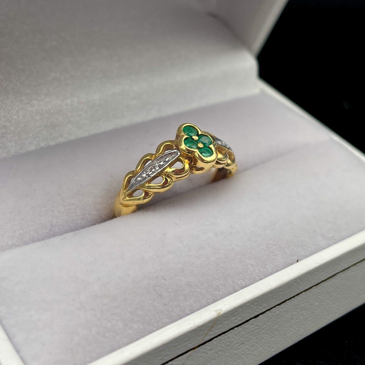 Emerald And Diamond Ring-photo-1