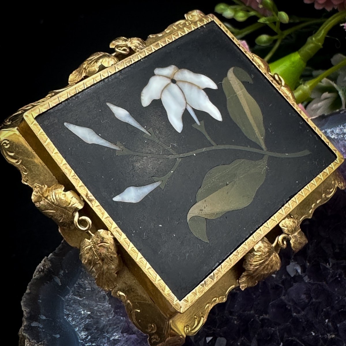 Broche" Grand Tour" Pitra Dura Monté Sur Or 18k -photo-2