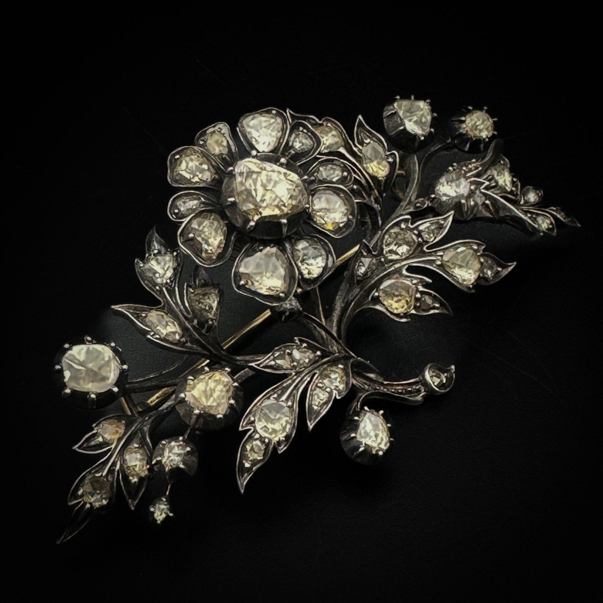 So-called “trembleuse” Brooch Gold, Silver, Diamonds -photo-4