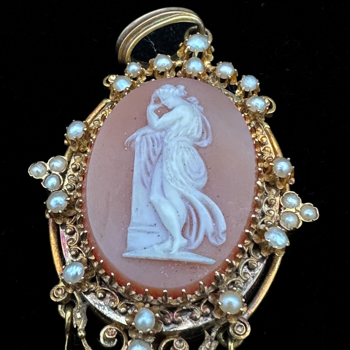 18 Carat Gold Medallion Pendant And Cameo – Napoleon III Period (1860-1880)  -photo-2