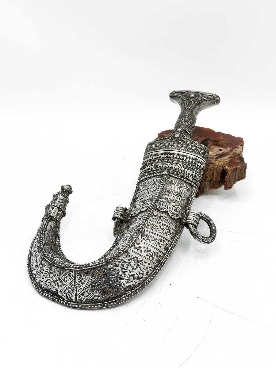 Yemeni Jambiya In Solid Silver – Traditional Dagger