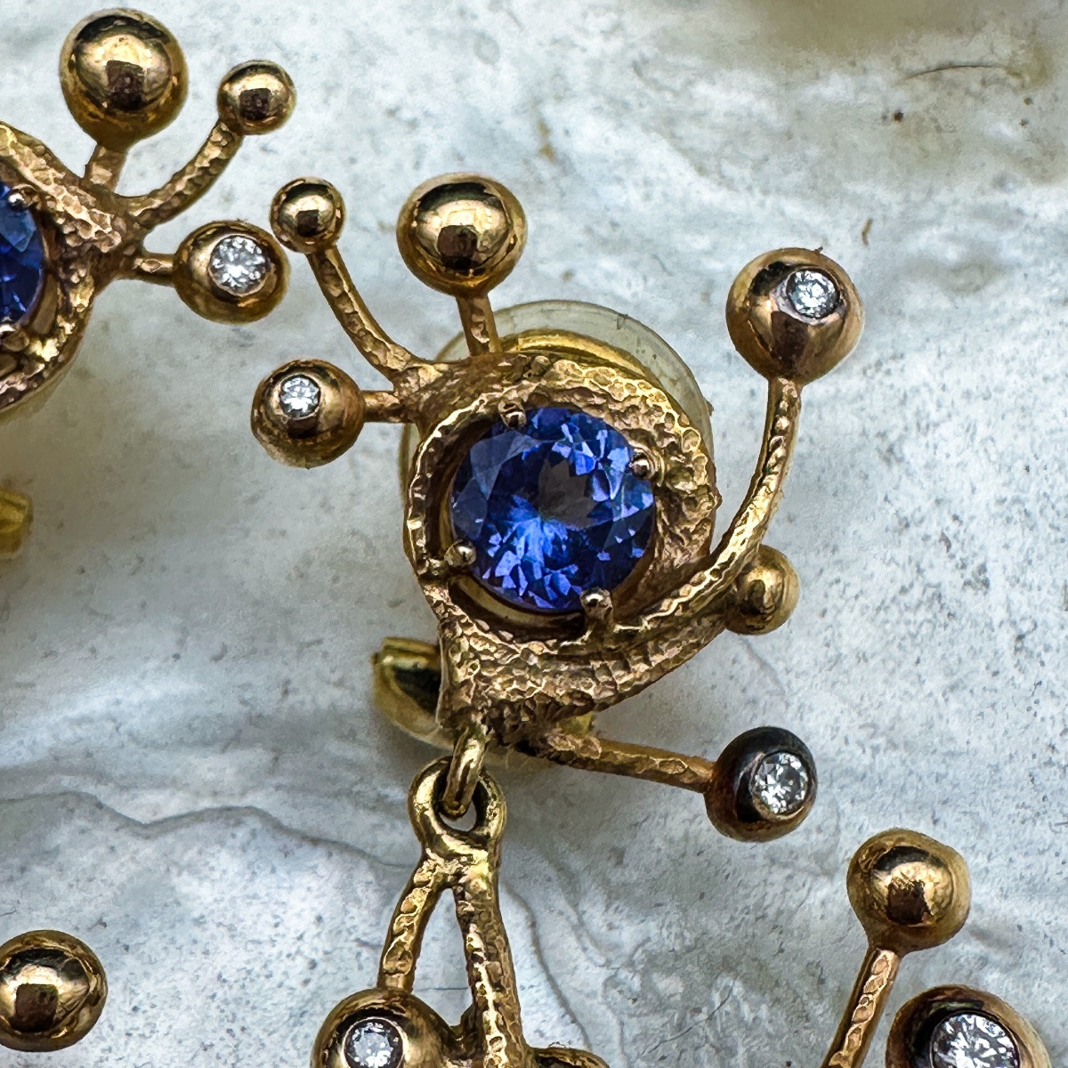 18k Gold, Tanzanite And Diamond Clip-on Earrings – Collection Ii, Roulla -photo-4