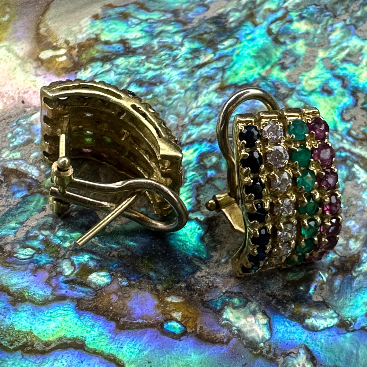 Boucles d’oreilles vintage en or 18 carats, saphirs, diamants, émeraudes et rubis – Italie,-photo-3