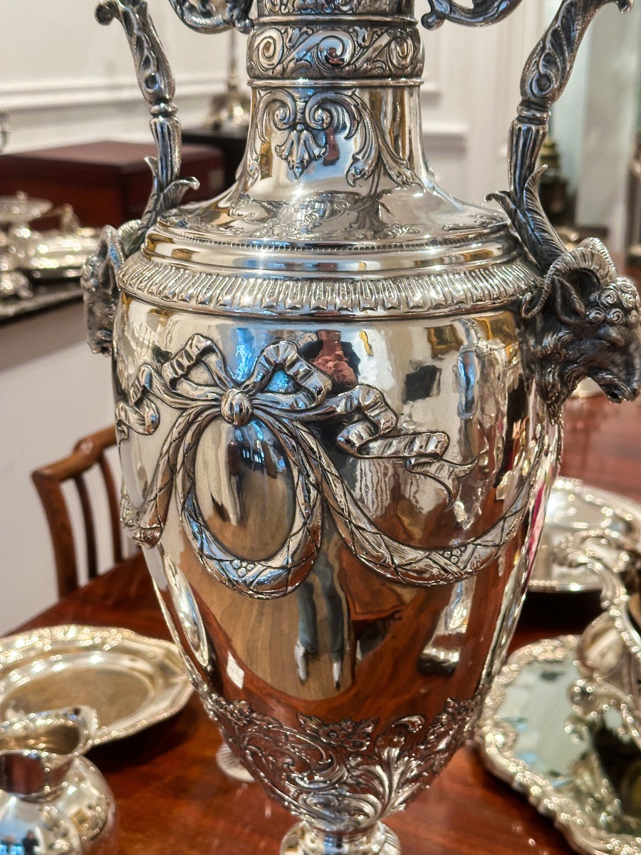 Paire de vases ornementaux en argent massif 800 millièmes, Georg Roth & Co., Hanau, vers 1890  -photo-2